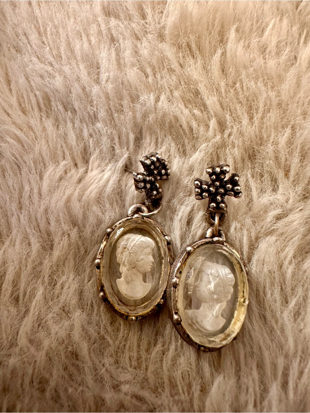 Vintage Cameo Portrait Drop Earrings – Ornate Silver Tone Cross Design
